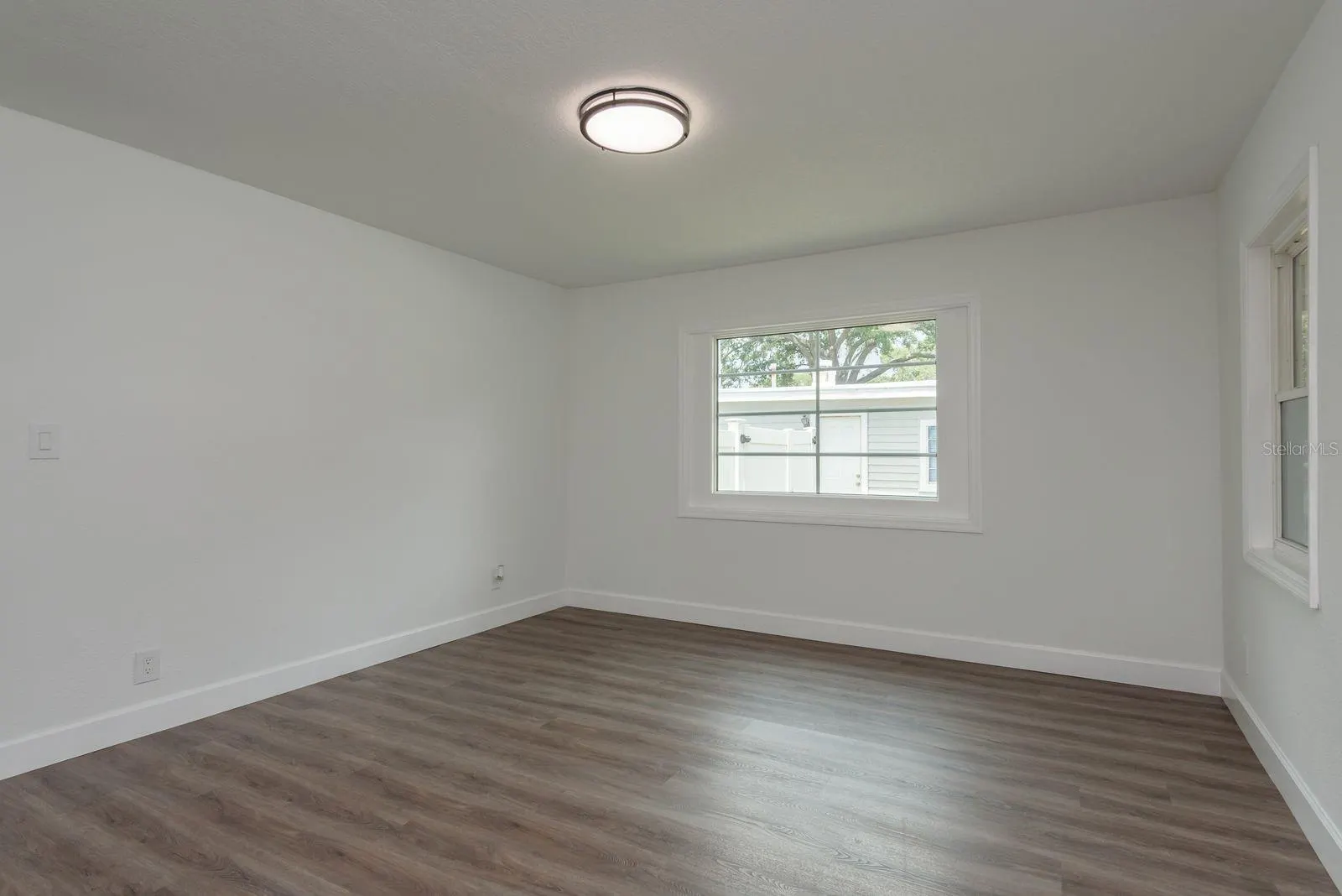 130 MELODY LN