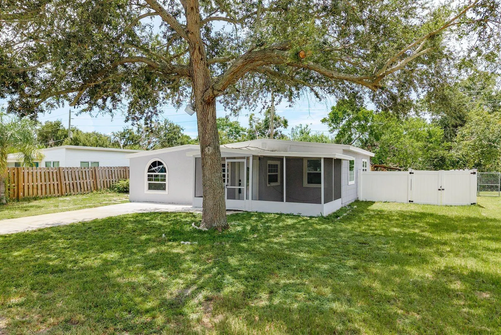 130 MELODY LN