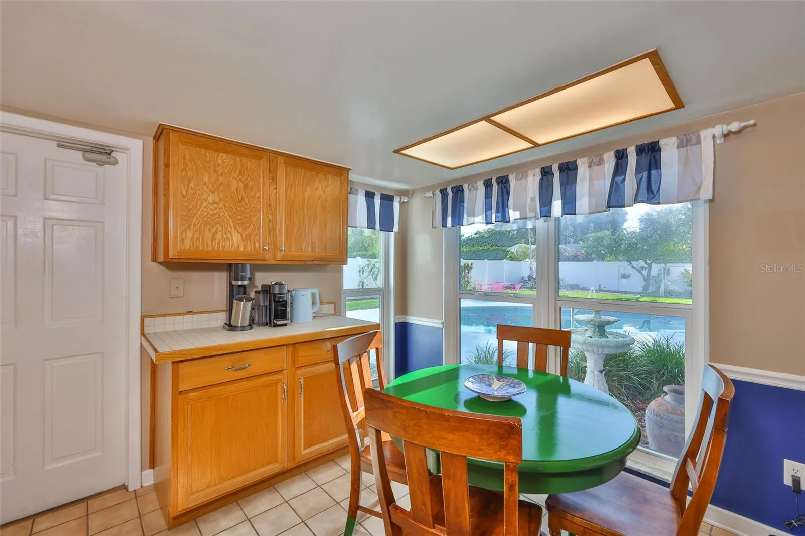 13562 LAKE MAGDALENE DR