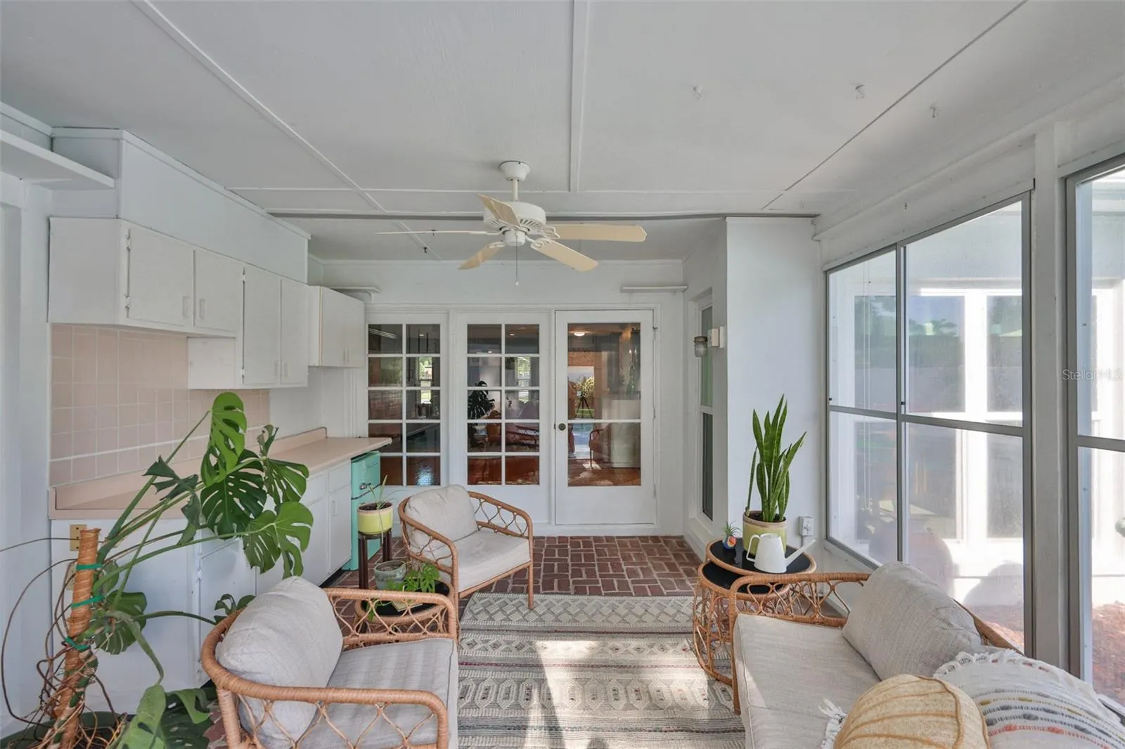 13562 LAKE MAGDALENE DR