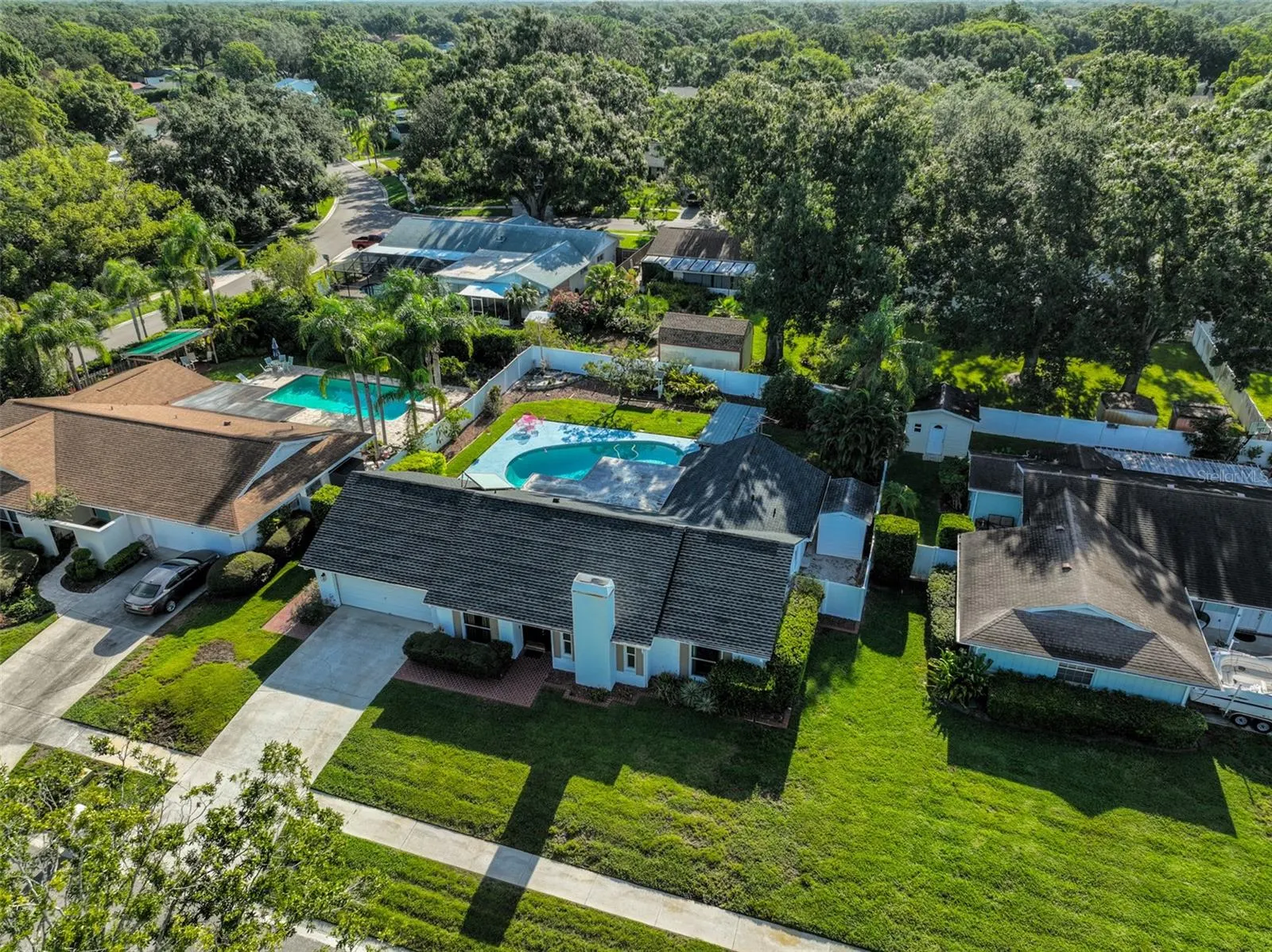 13562 LAKE MAGDALENE DR