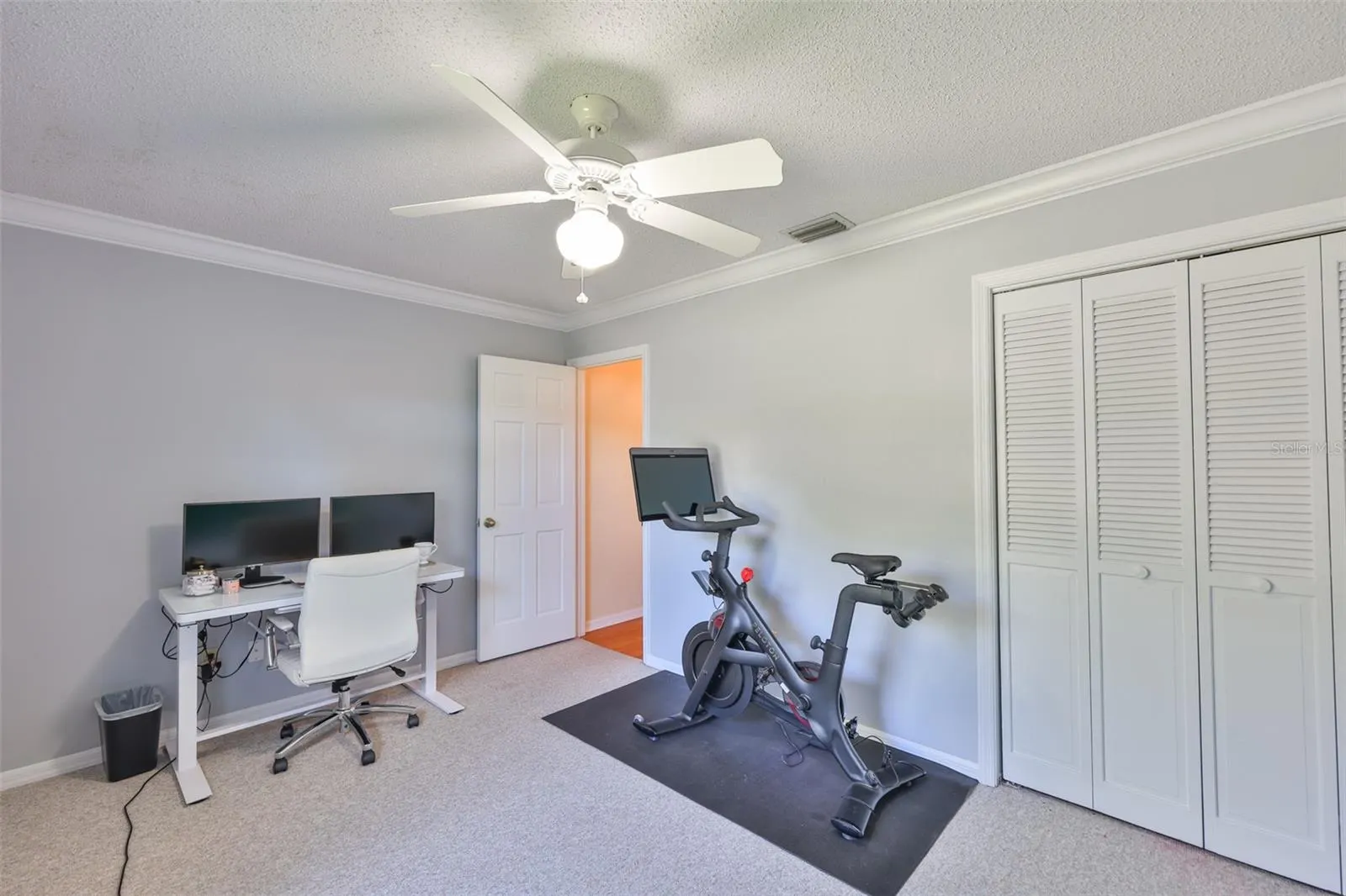 13562 LAKE MAGDALENE DR
