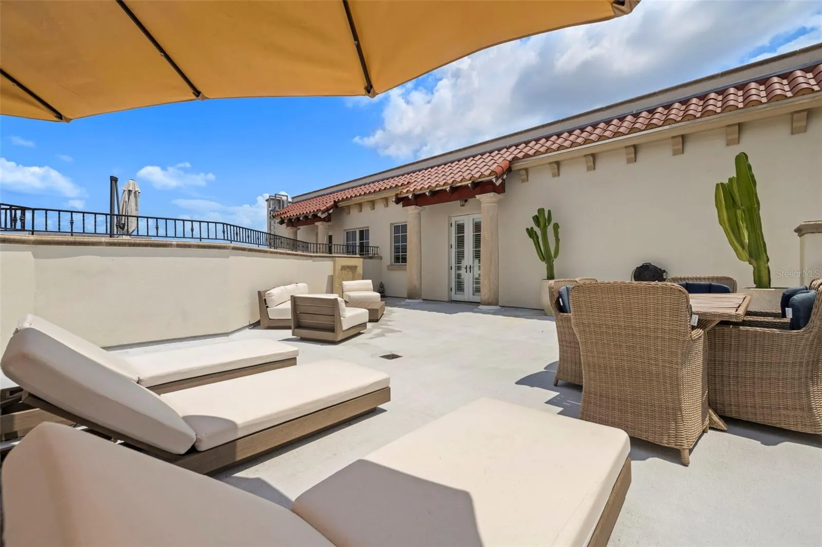 610 S ROME AVE #602, #602