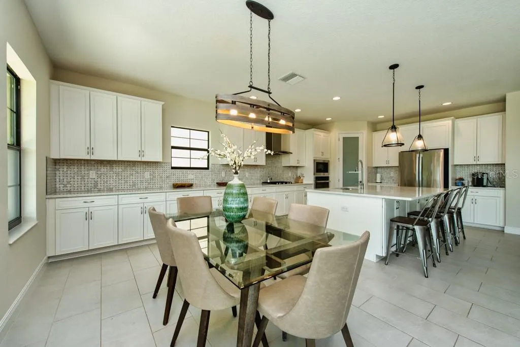 14529 WOODLAND SPUR DR