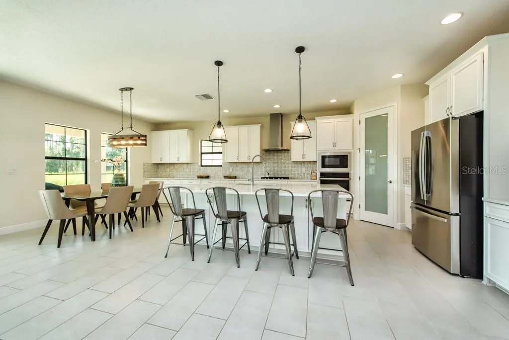 14529 WOODLAND SPUR DR