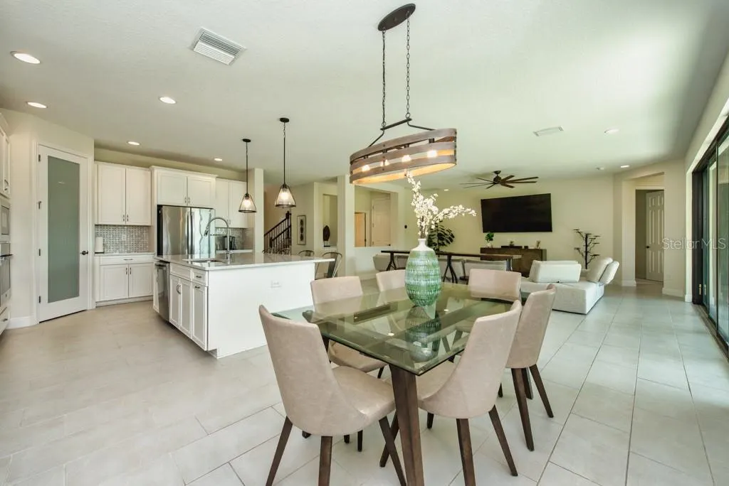 14529 WOODLAND SPUR DR