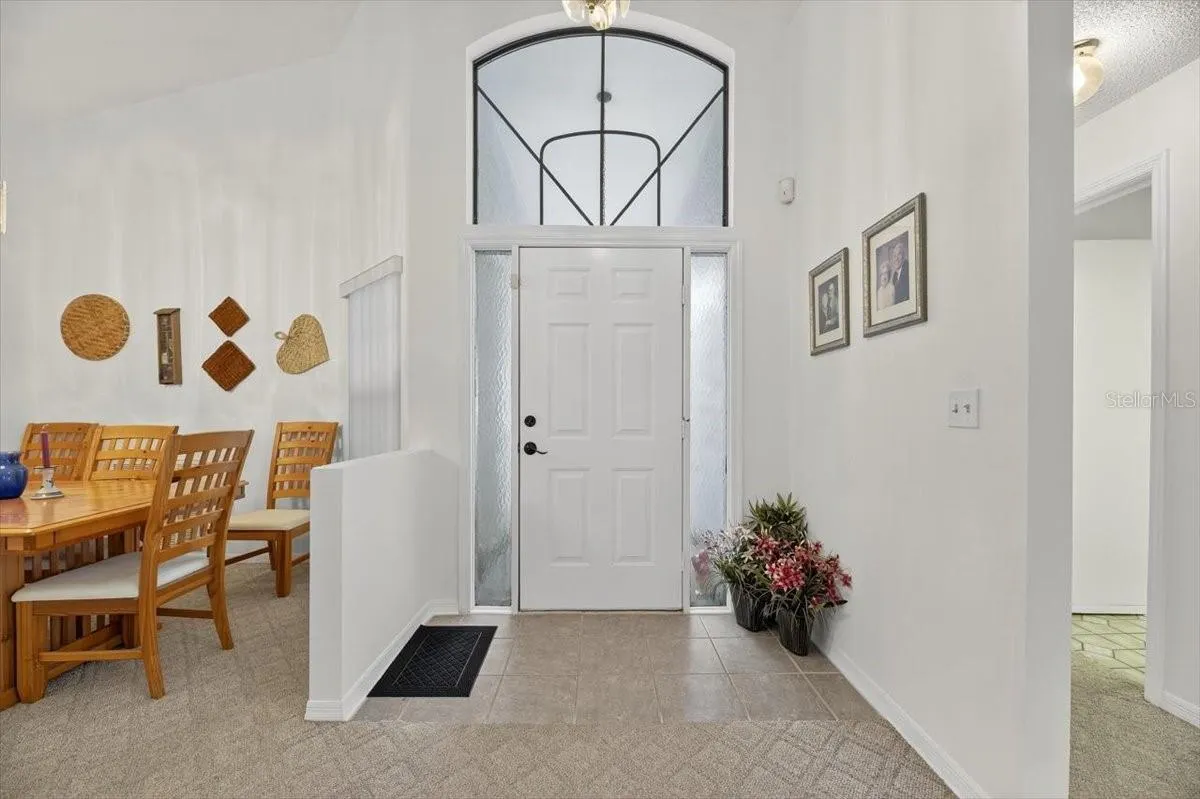 1828 E DEL WEBB BLVD