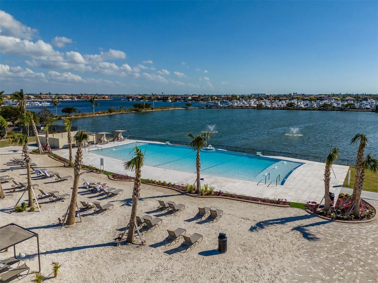 140 RIVIERA DUNES WAY #202, #202