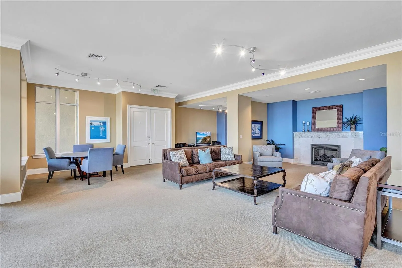 140 RIVIERA DUNES WAY #202, #202