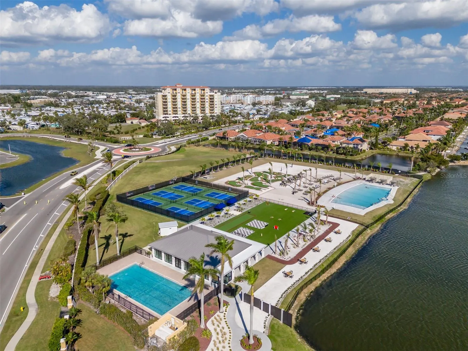 140 RIVIERA DUNES WAY #202, #202