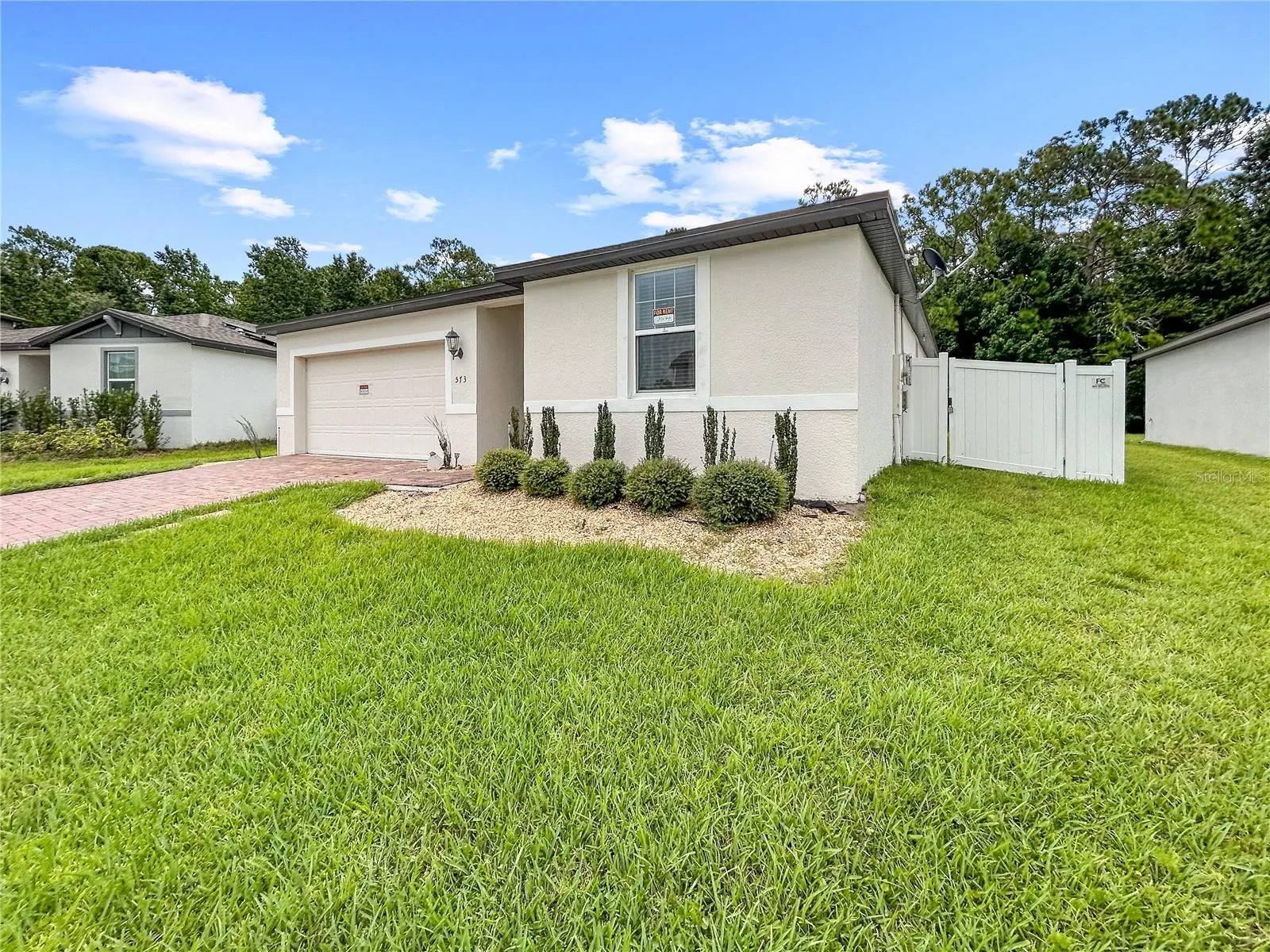 573 VISTA VILLAGES BLVD
