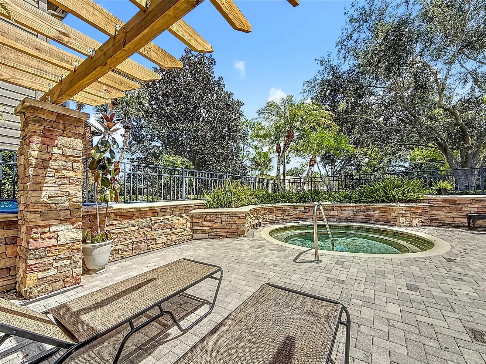 2500 WINDING CREEK BLVD #G203, #G203