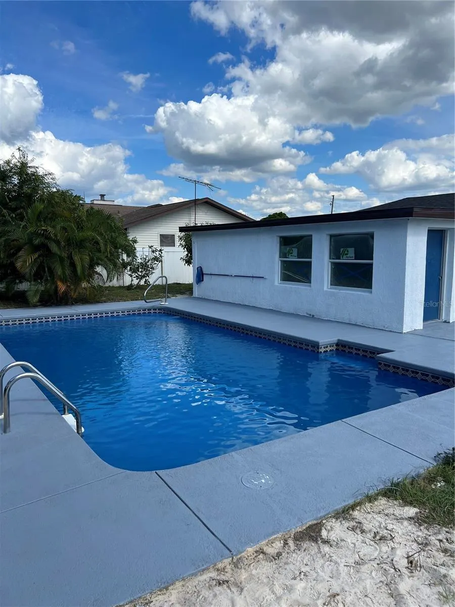 2777 NAUTILUS DR