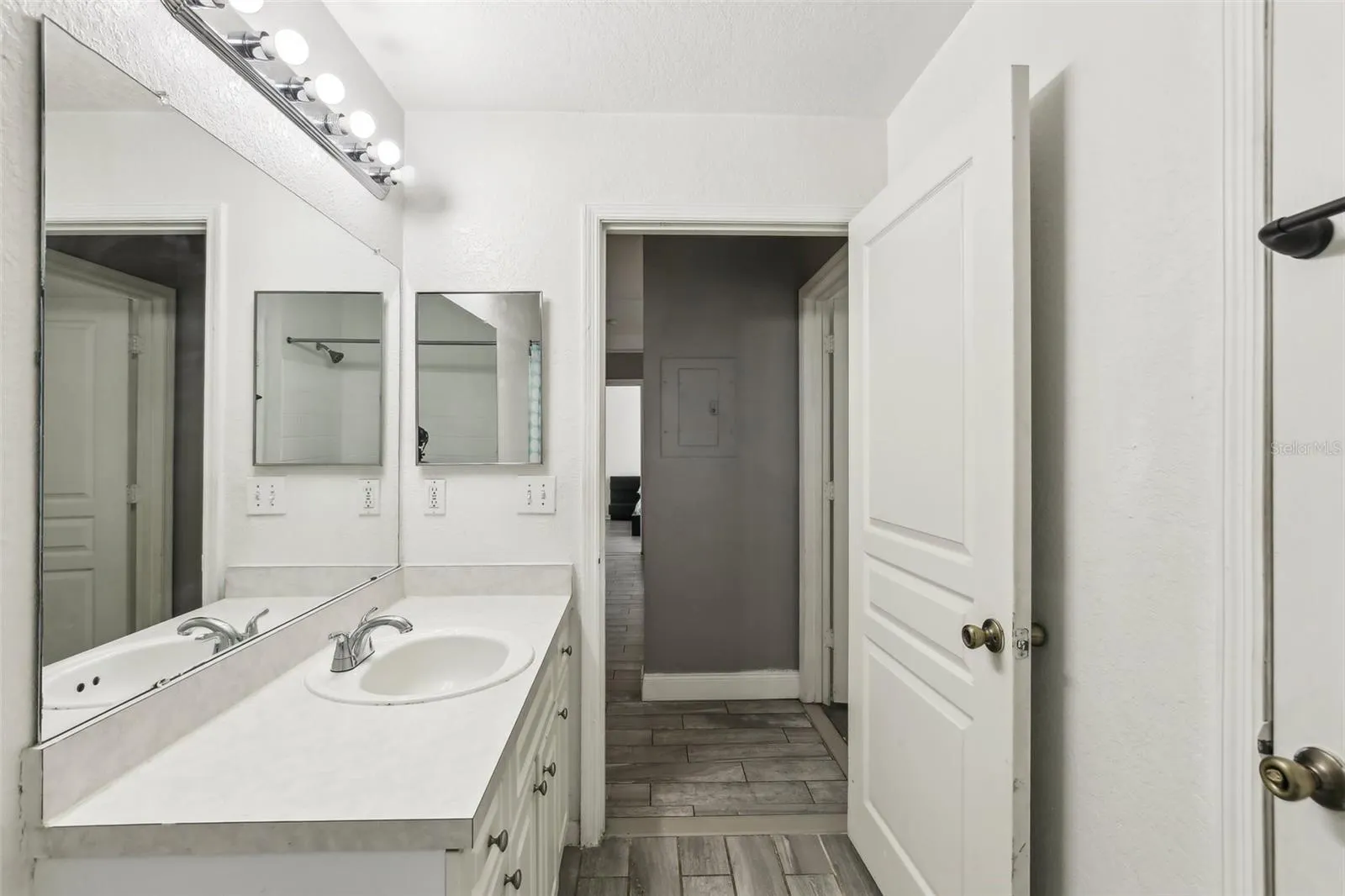 17104 CARRINGTON PARK DR #514, #514
