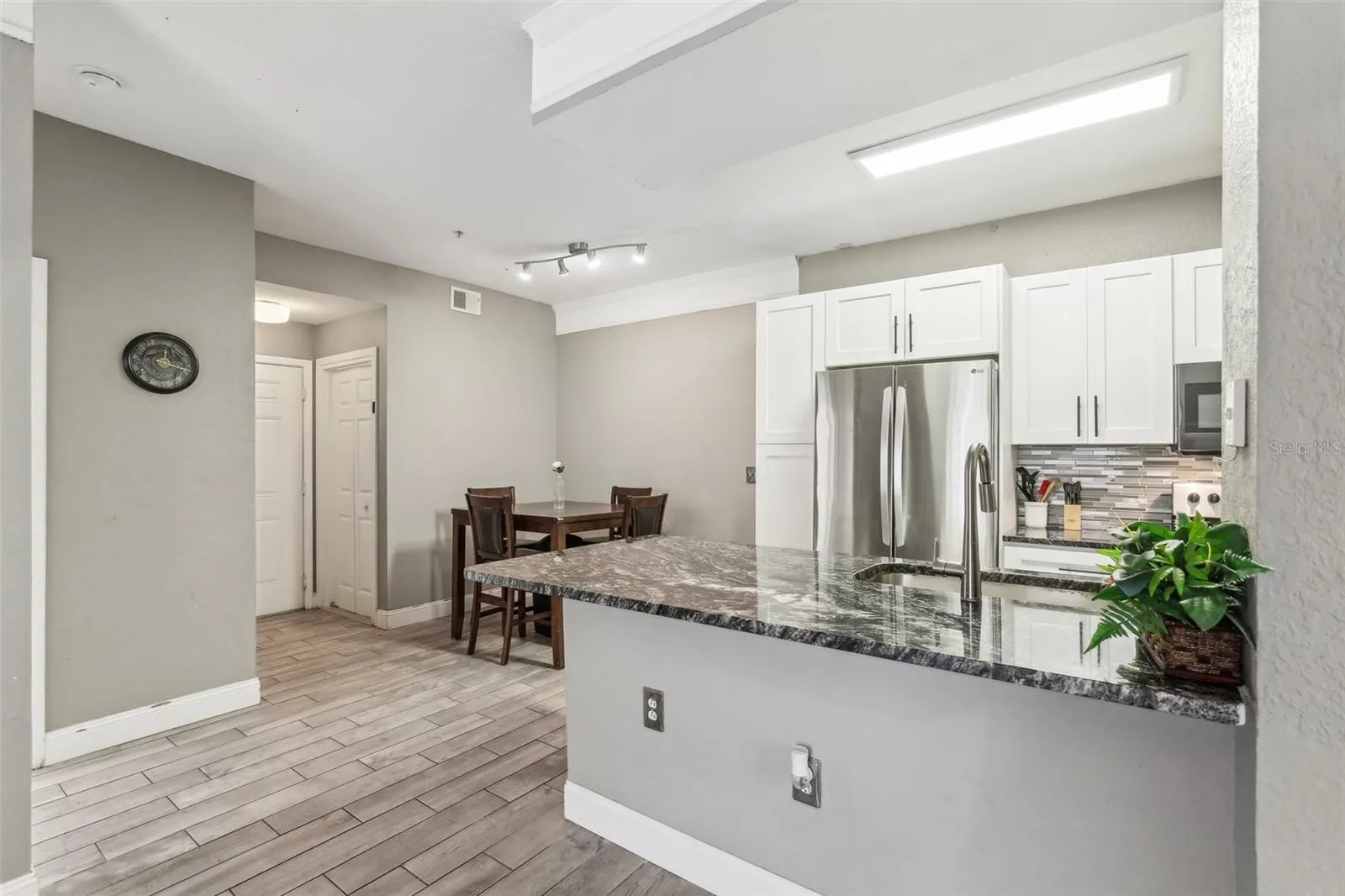 17104 CARRINGTON PARK DR #514, #514