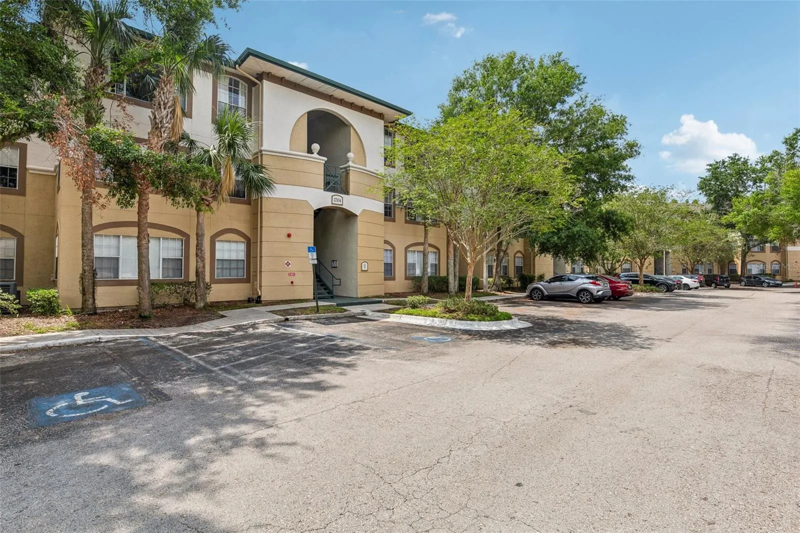 17104 CARRINGTON PARK DR #514, #514