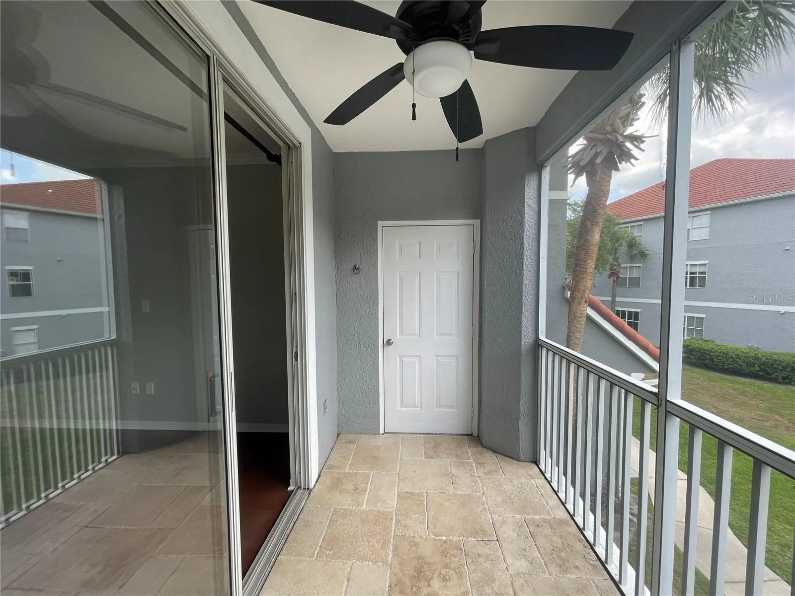 18001 RICHMOND PLACE DR #925, #925