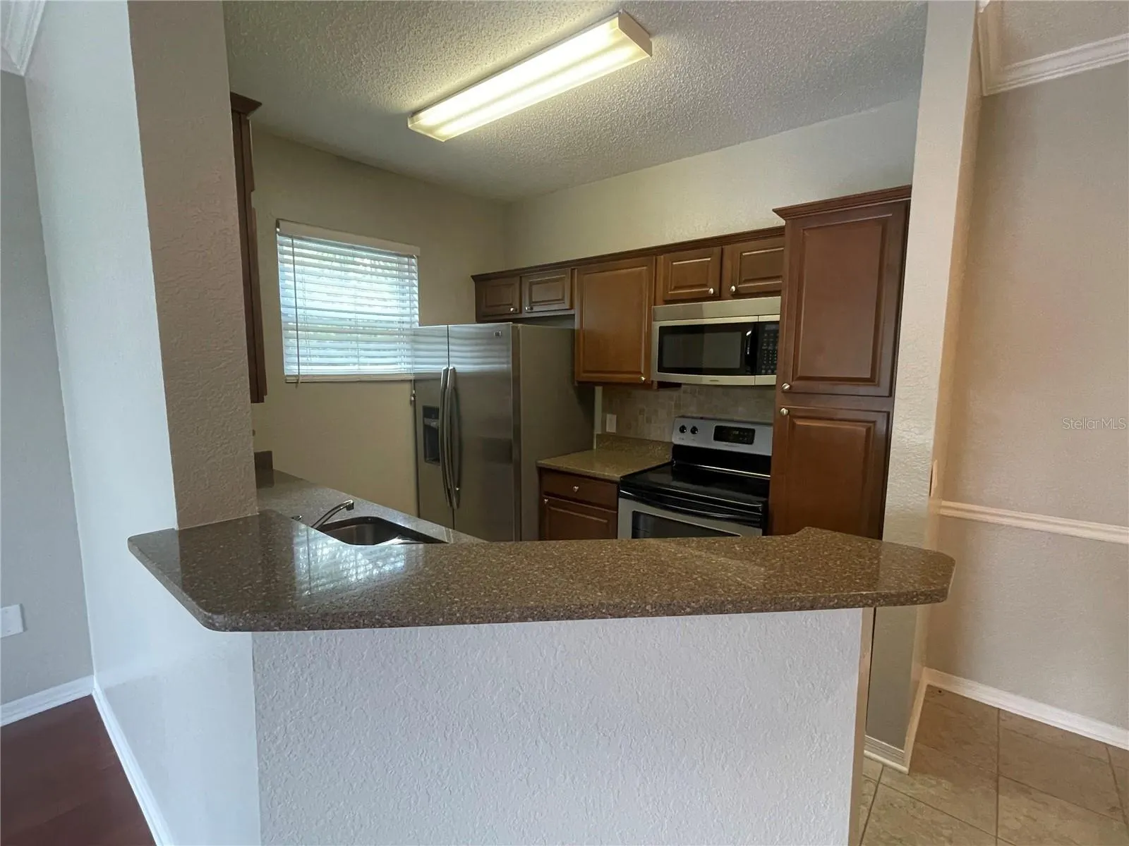 18001 RICHMOND PLACE DR #925, #925