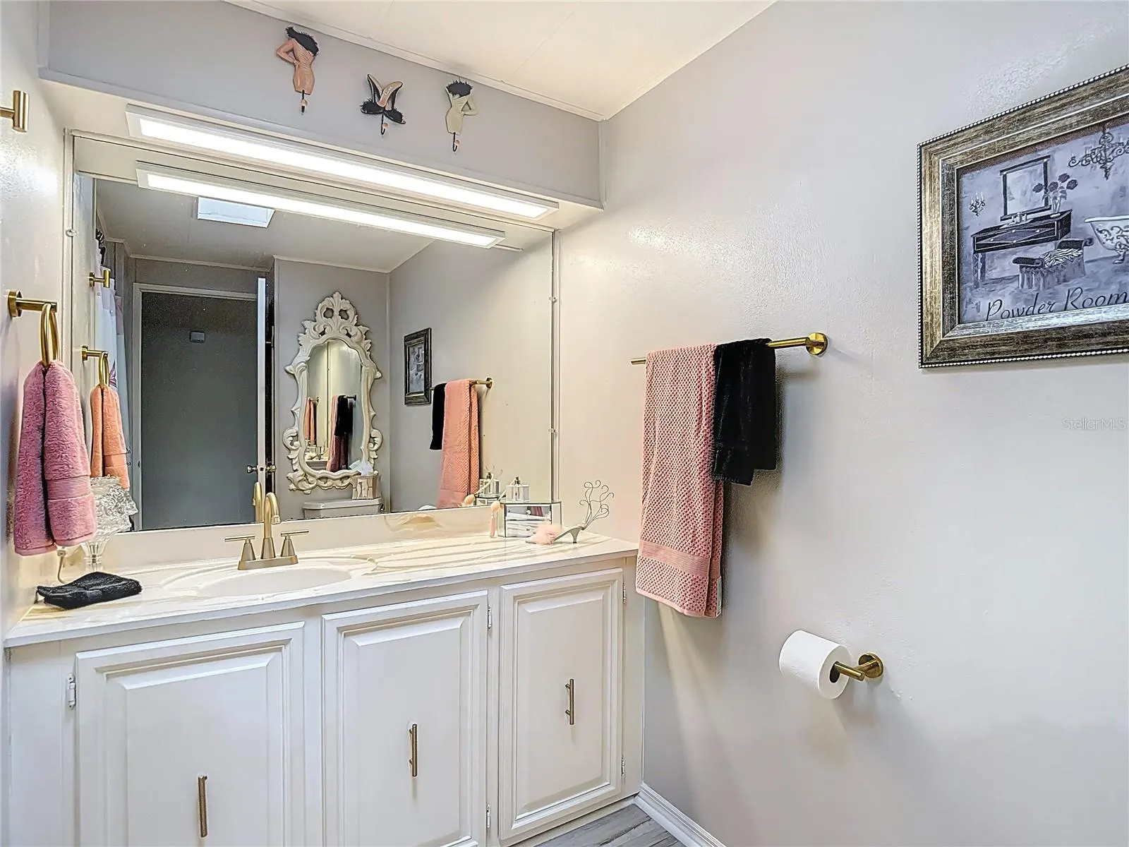 7359 HIGHPOINT