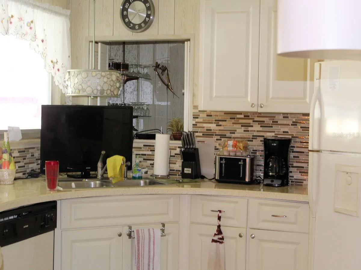 129 ROYAL PALM CIR