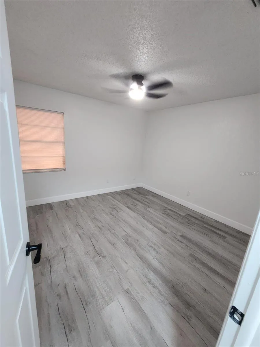 8058 DEERWOOD CIR