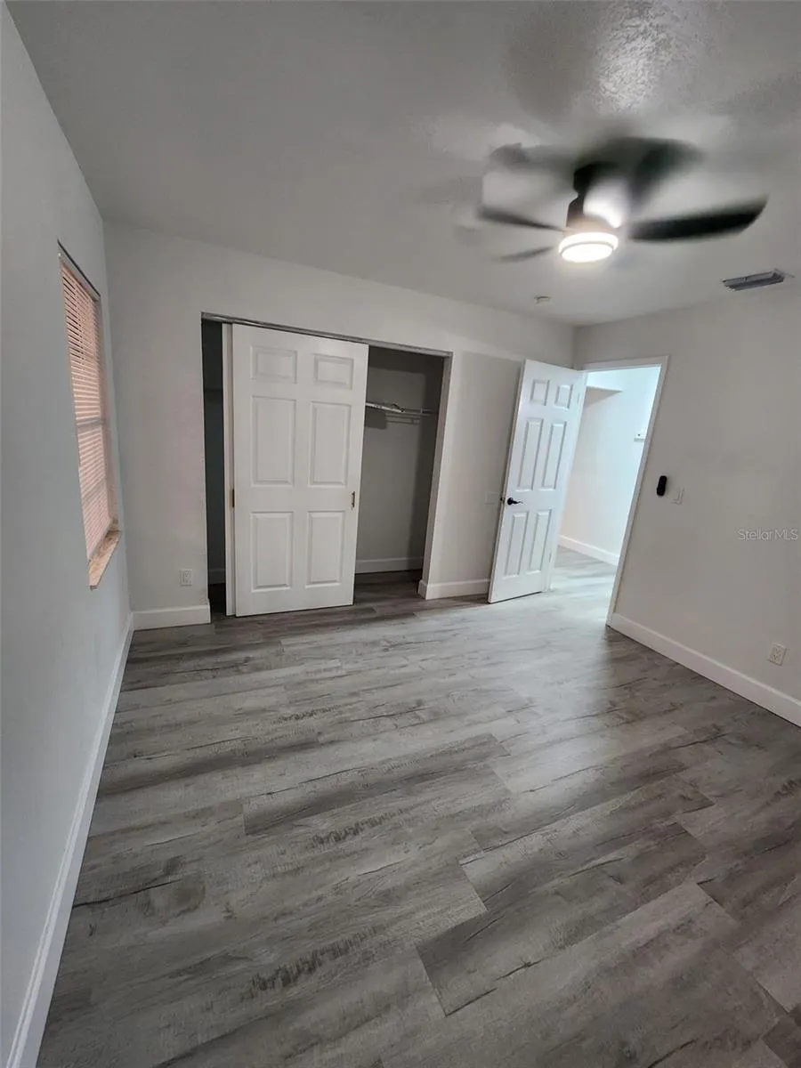 8058 DEERWOOD CIR