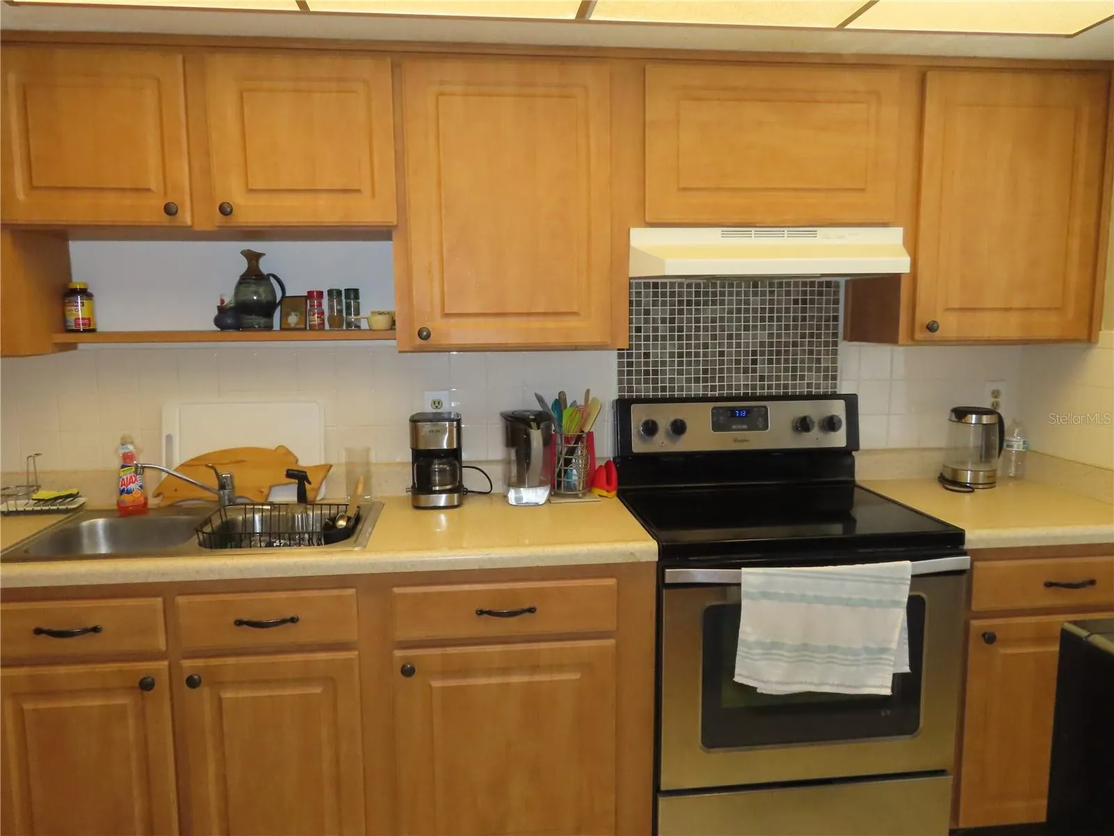 300 CLYDE LN #207, #207