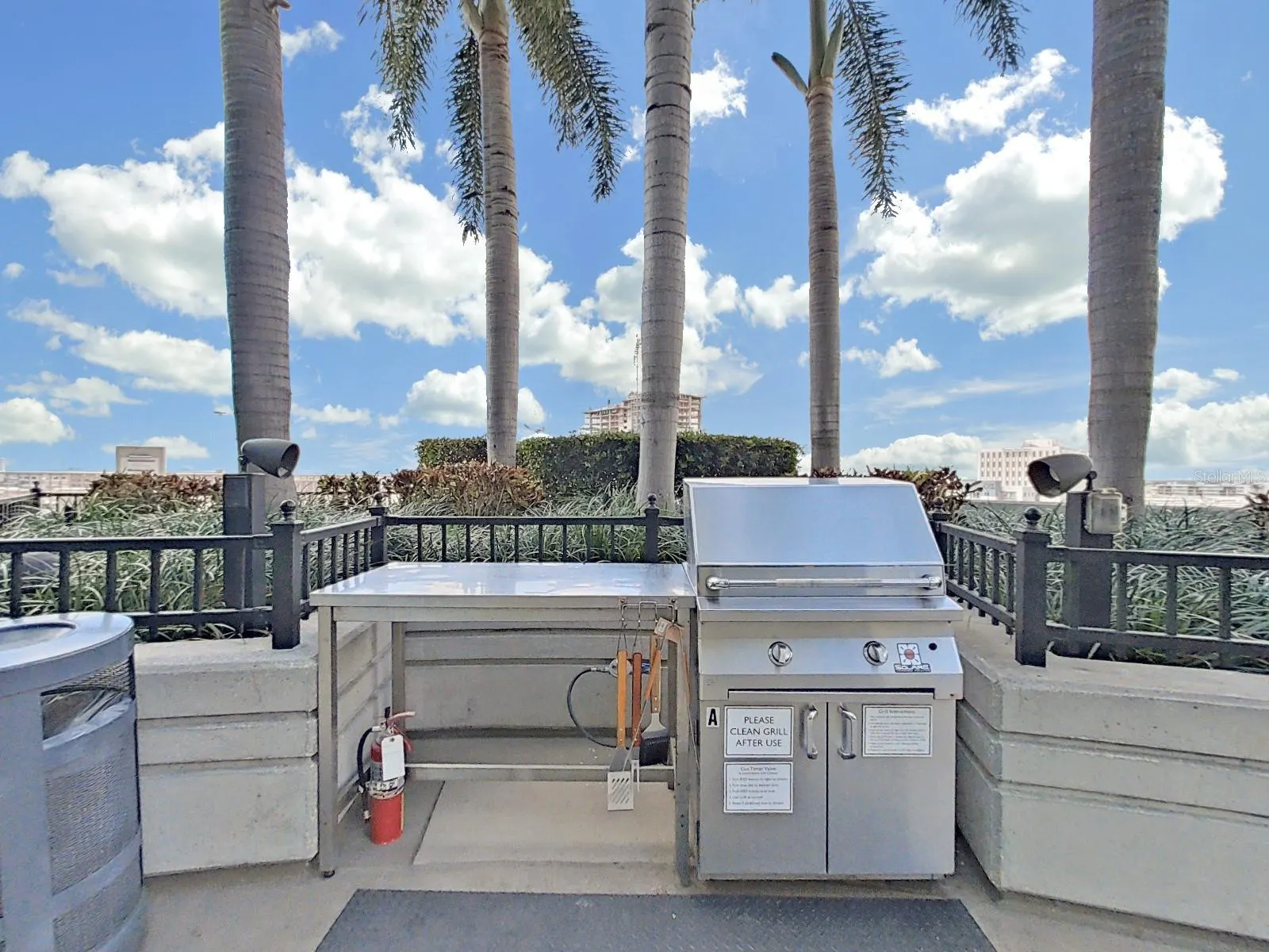 777 N ASHLEY DR #807, #807