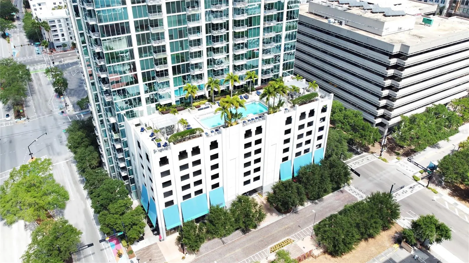 777 N ASHLEY DR #807, #807