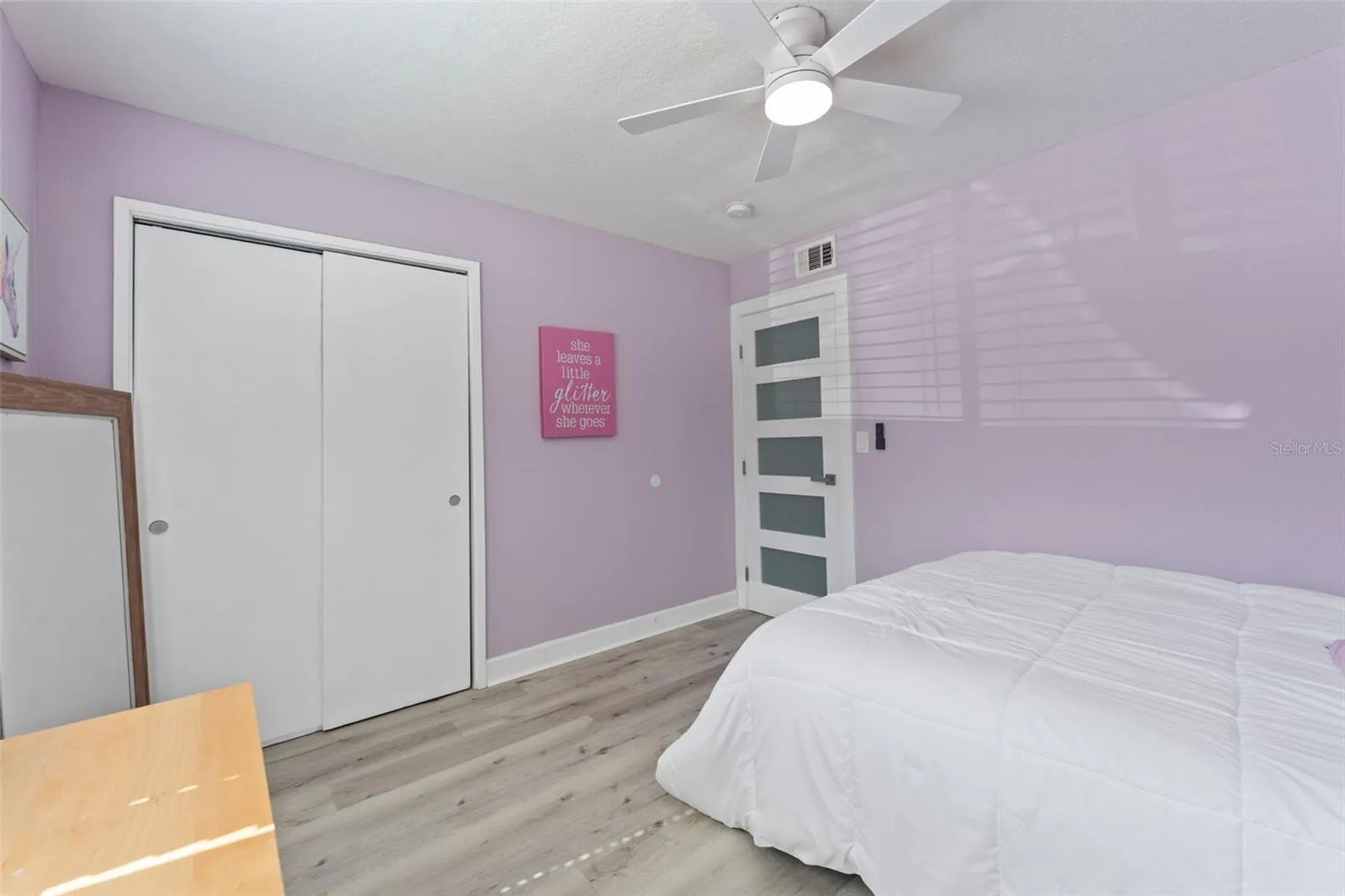 3206 W AZEELE ST #104, #104
