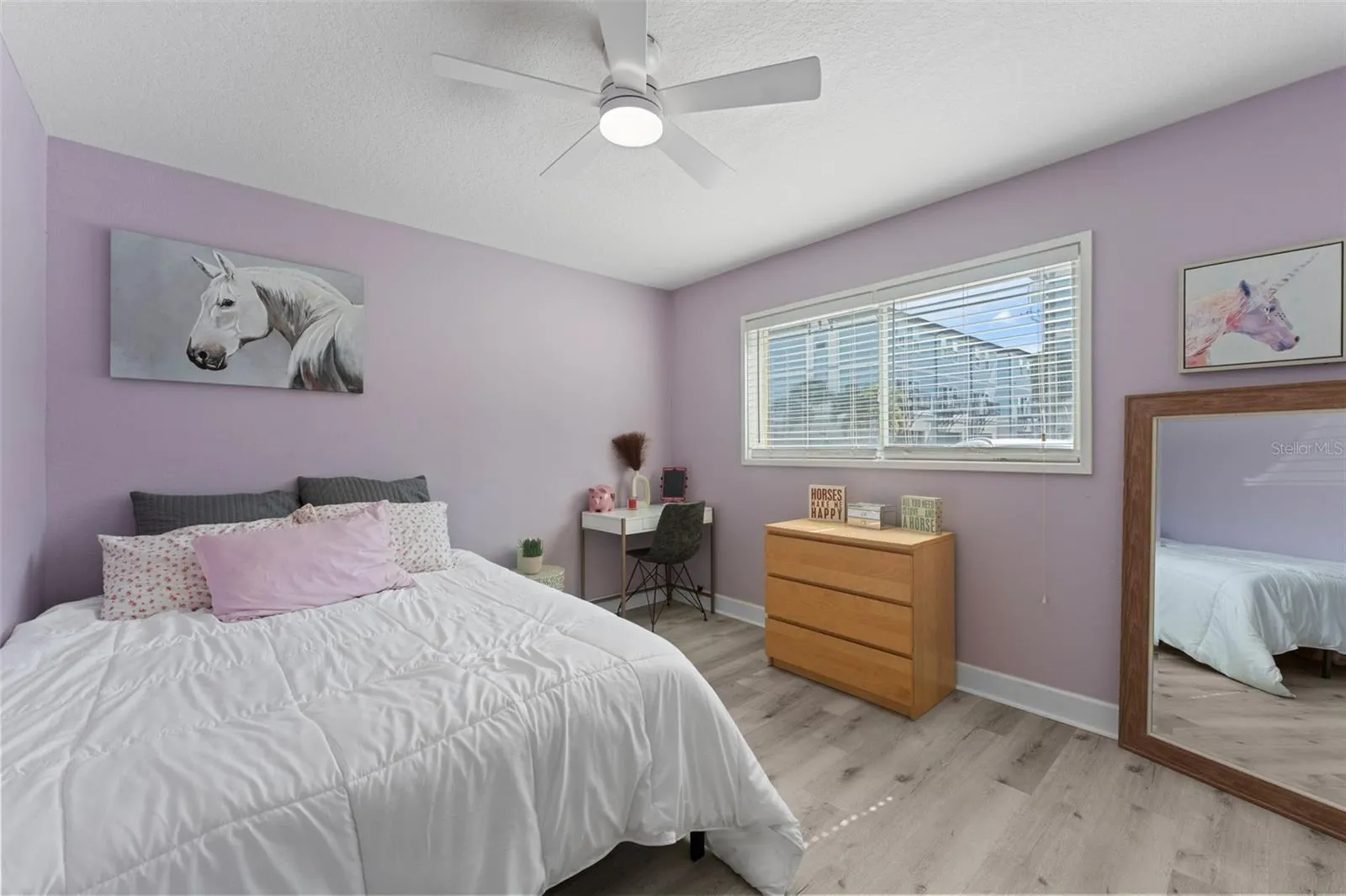 3206 W AZEELE ST #104, #104