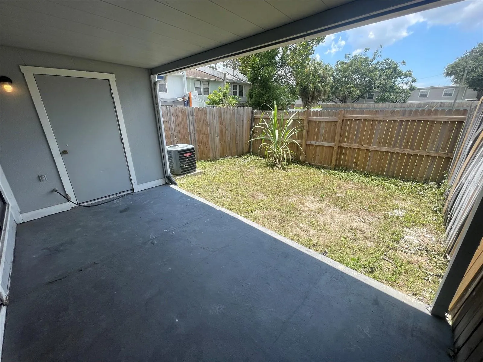 5003 TERRACE VILLAGE LN