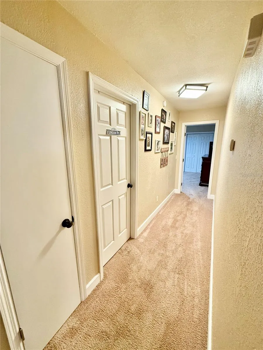 304 BLUEBIRD AVE