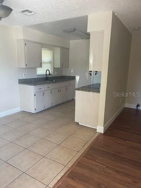 3573 BENITO JUAREZ CIR