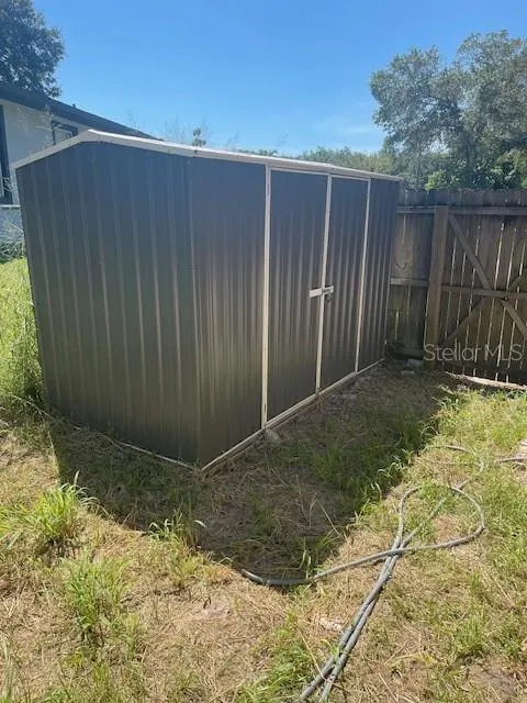 3573 BENITO JUAREZ CIR