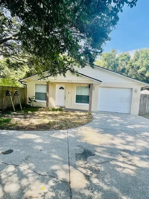 3573 BENITO JUAREZ CIR