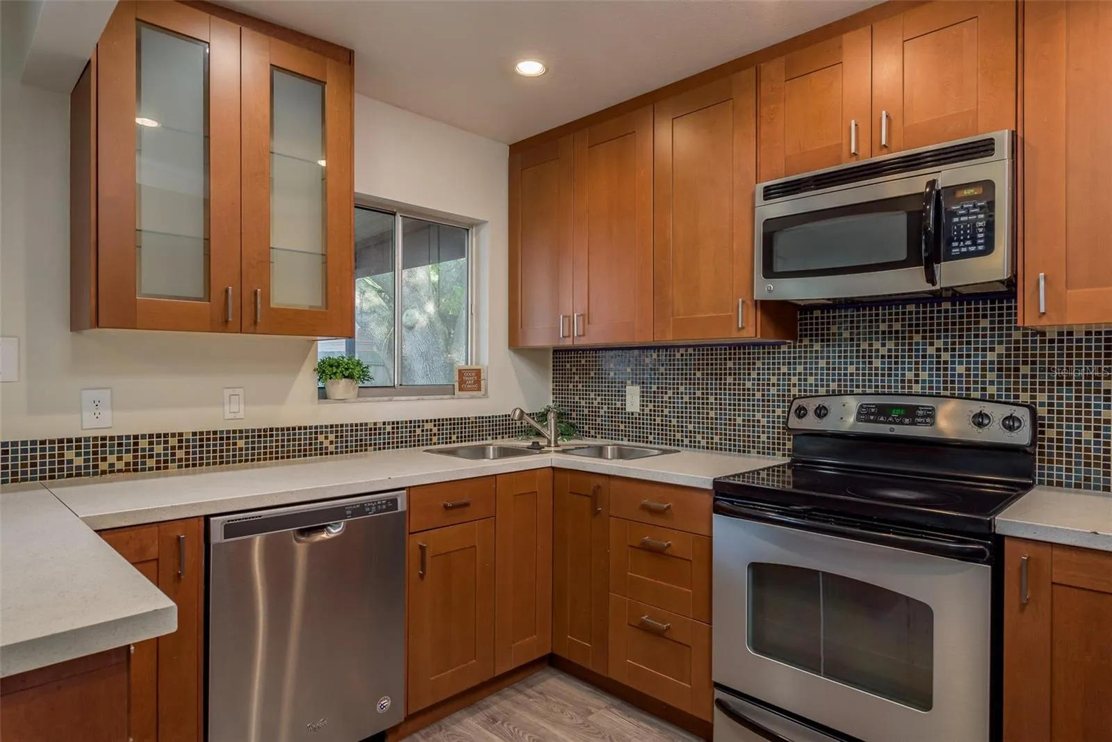 429 EVERGREEN DR