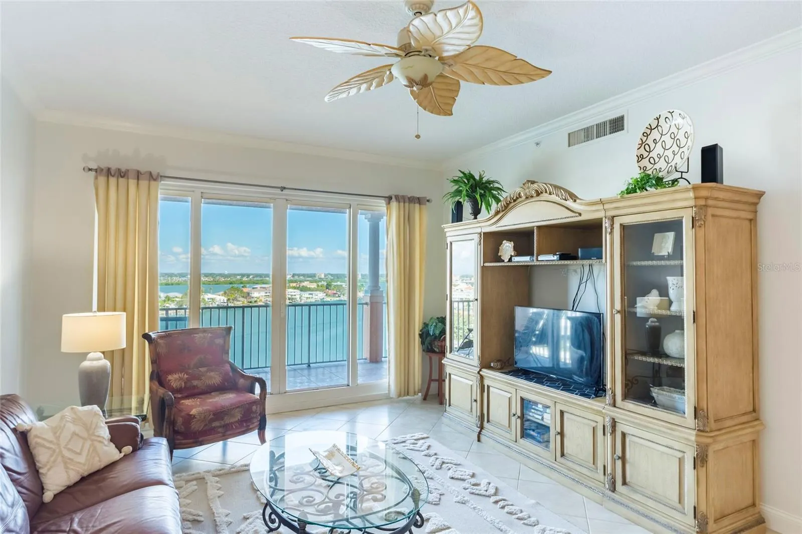 530 S GULFVIEW BLVD #805, #805