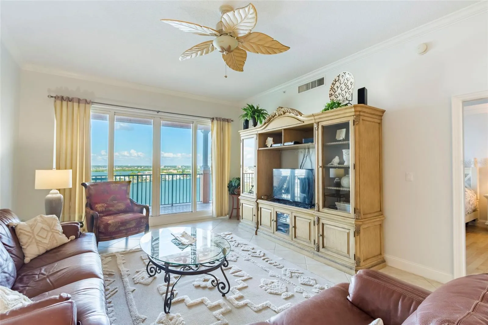 530 S GULFVIEW BLVD #805, #805
