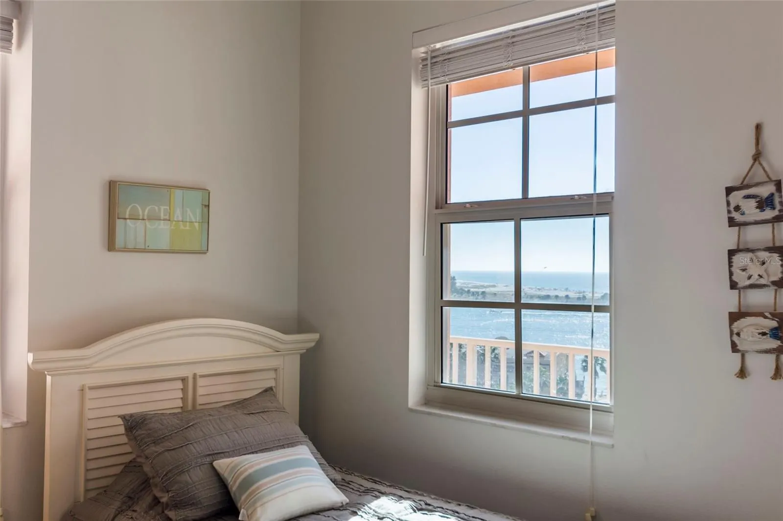530 S GULFVIEW BLVD #805, #805