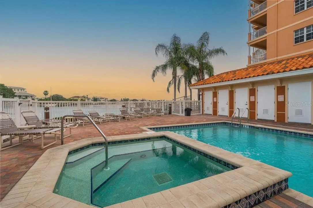 530 S GULFVIEW BLVD #805, #805