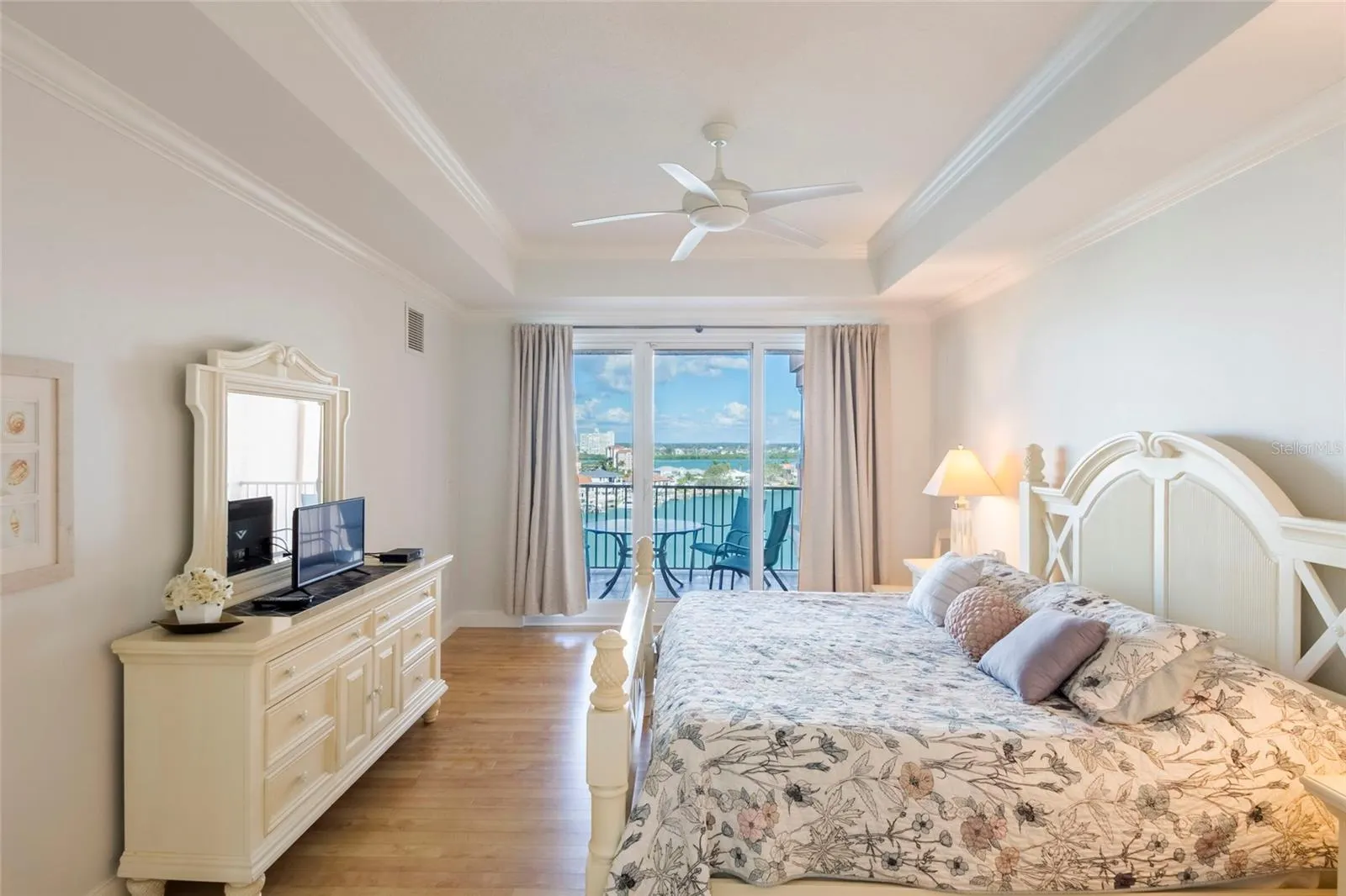 530 S GULFVIEW BLVD #805, #805