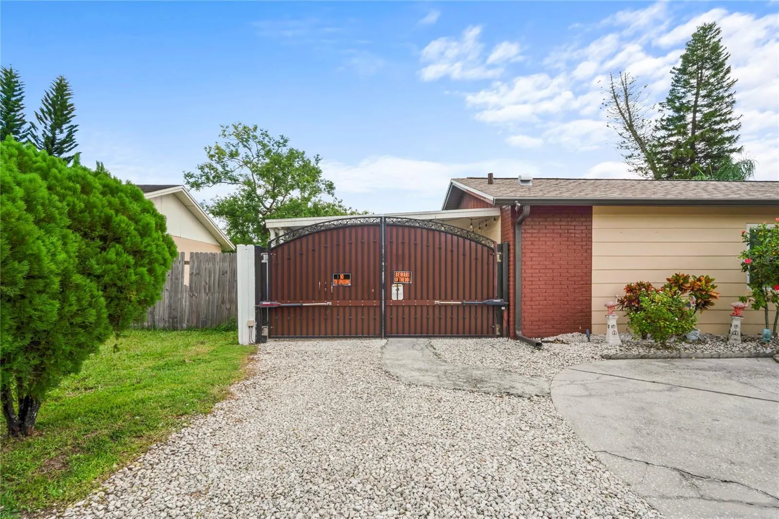4912 HI VISTA CIR