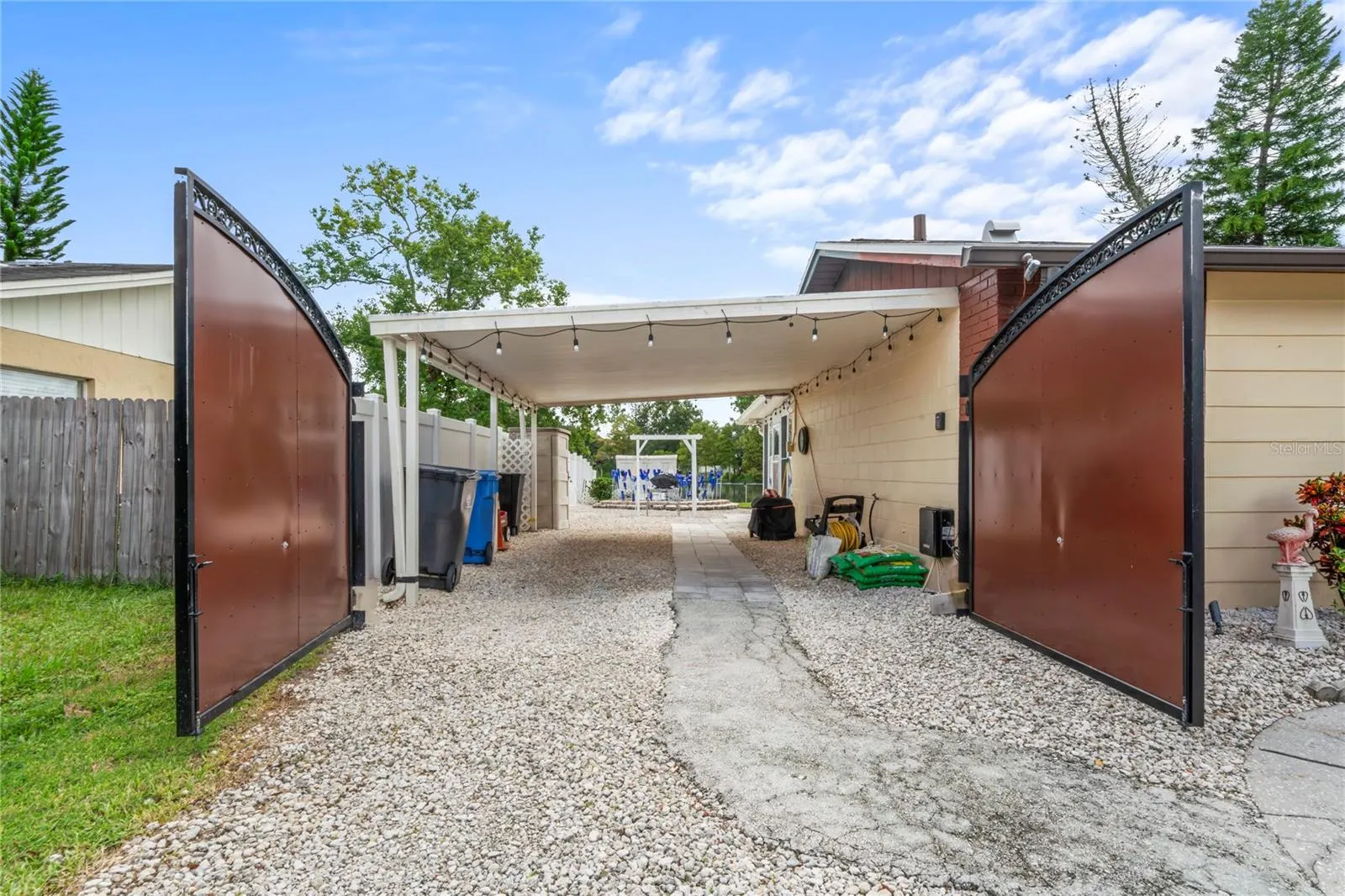 4912 HI VISTA CIR