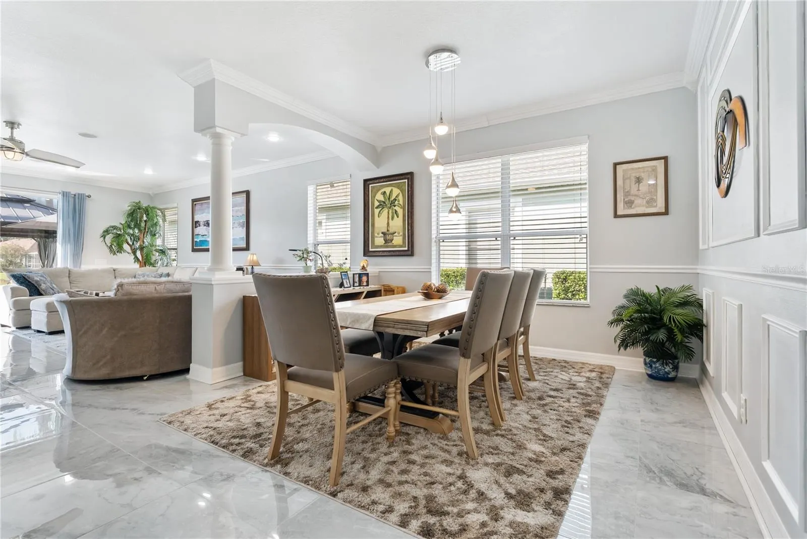 8118 CAMELLA LN