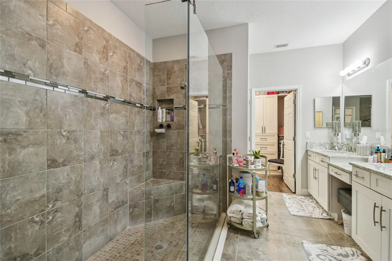 8747 TERRACINA LAKE DR
