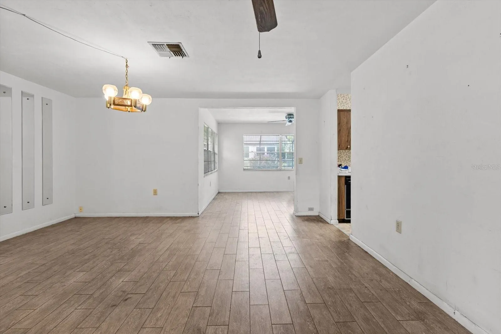 64 SJ KELLNER BLVD