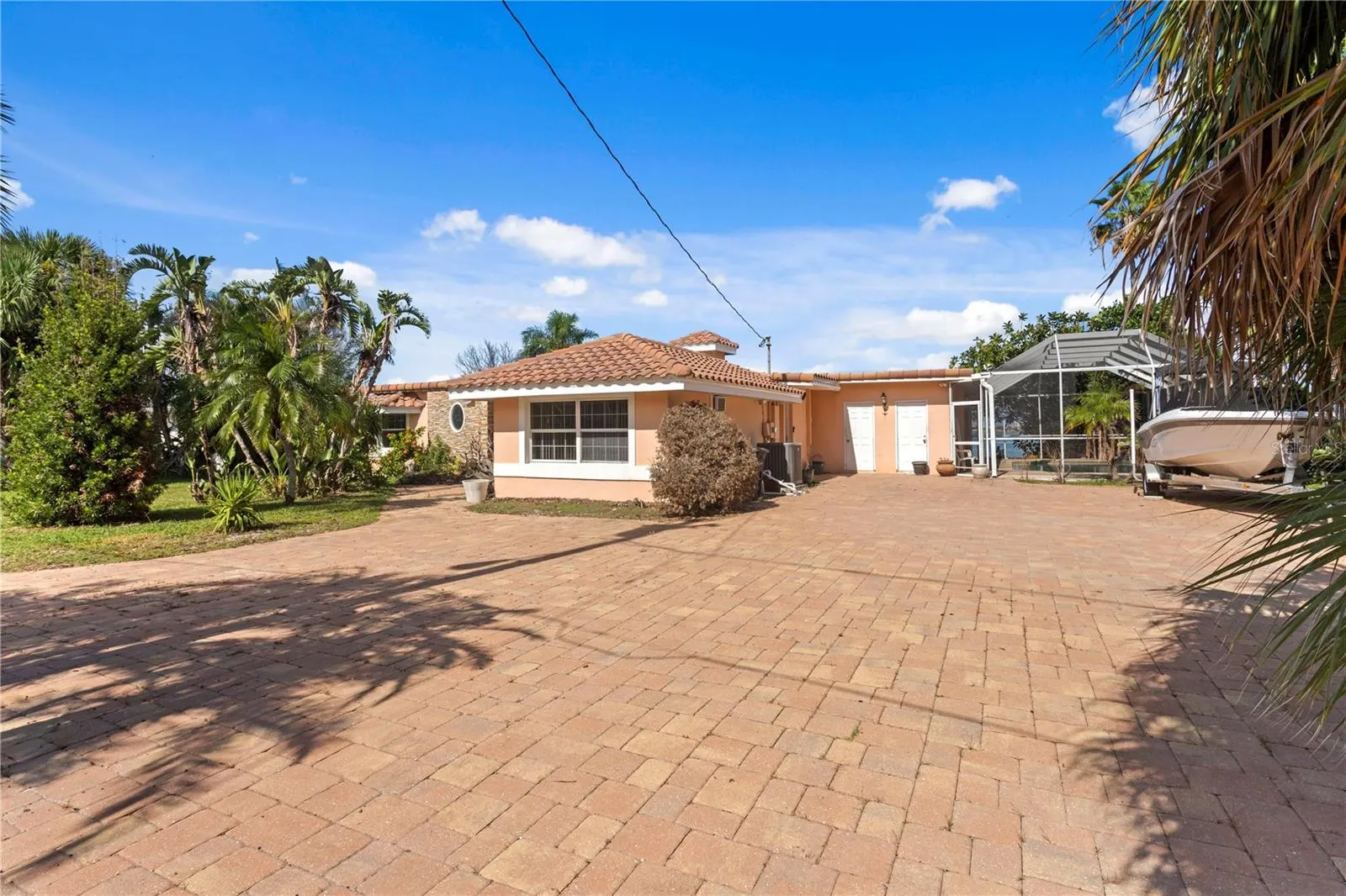 1840 VENETIAN POINT DR