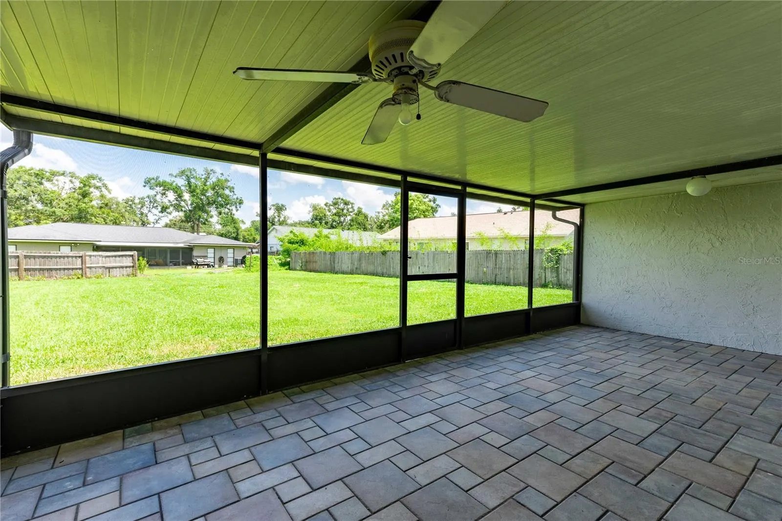803 BENNINGER DR