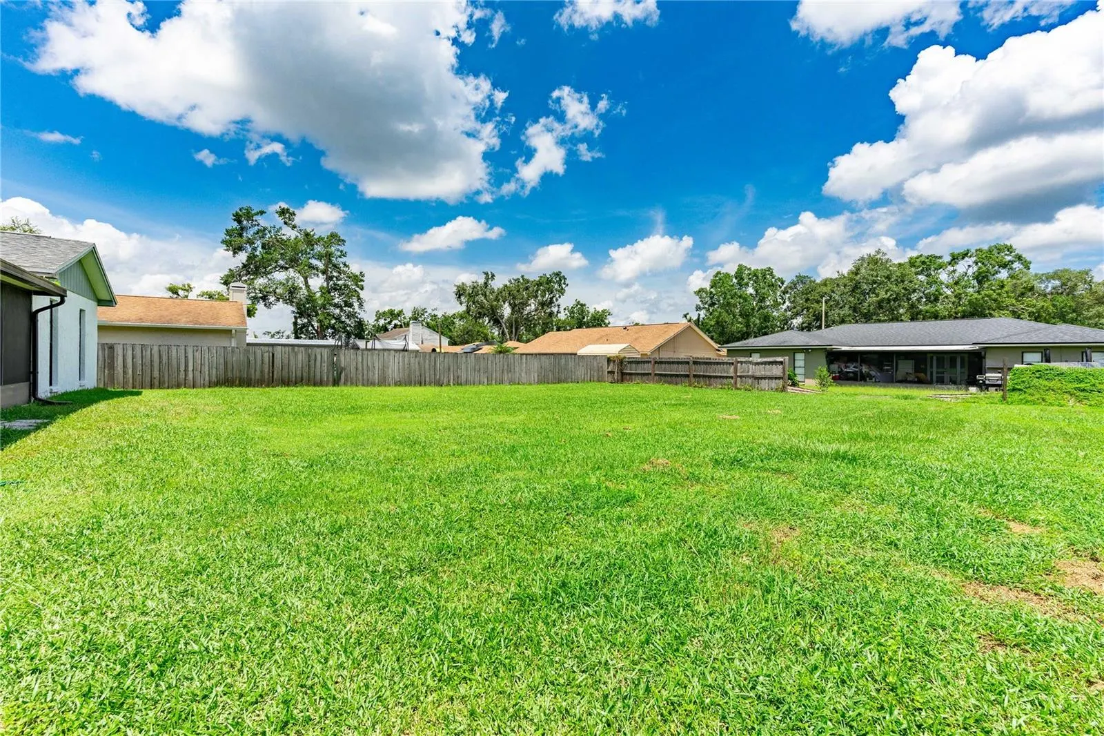 803 BENNINGER DR